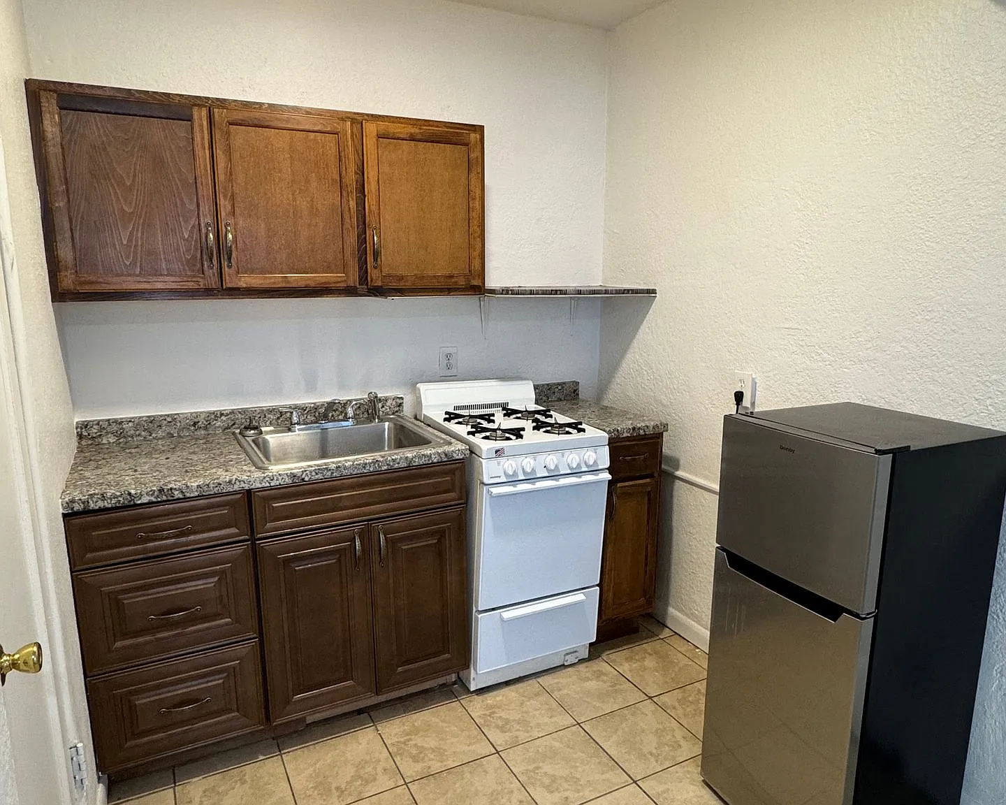 Westside Bungalows — Photo 3