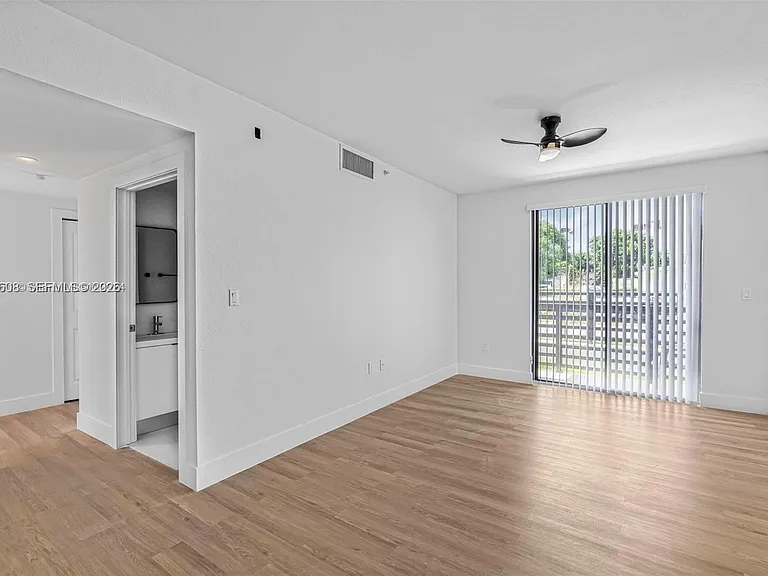 16955 SW 100th Ave #1 — Photo 10