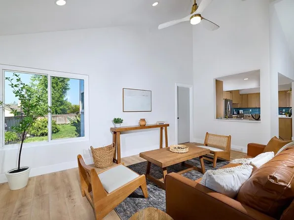 7515 Quinta St, Carlsbad, CA 92009