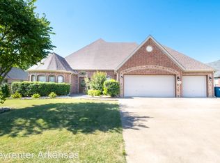 2607 SW Azalea Ave, Bentonville, AR 72712