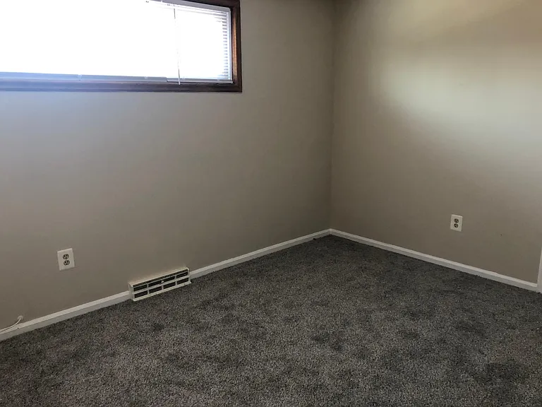 28 Sandybrook Dr #28 — Photo 9