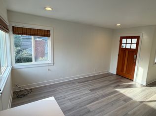 700 Arbor Rd APT 3, Menlo Park, CA 94025