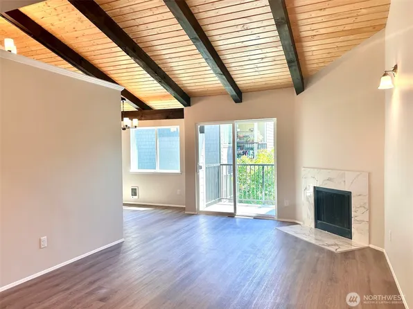 2020 Grant Avenue S #C301, Renton, WA 98055
