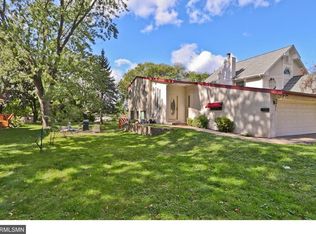 3950 Crystal Lake Blvd, Robbinsdale, MN 55422