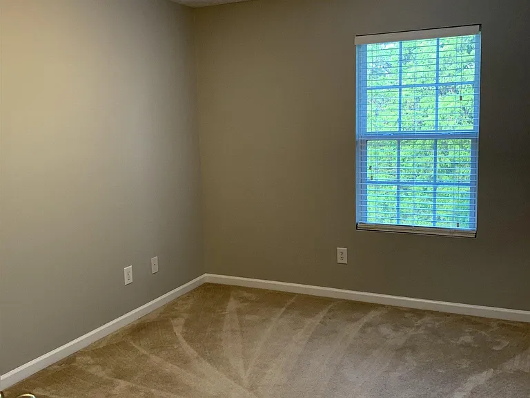 8350 Rossi Rd — Photo 22