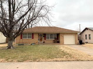 1317 Eisenhower Ave, Great Bend, KS 67530