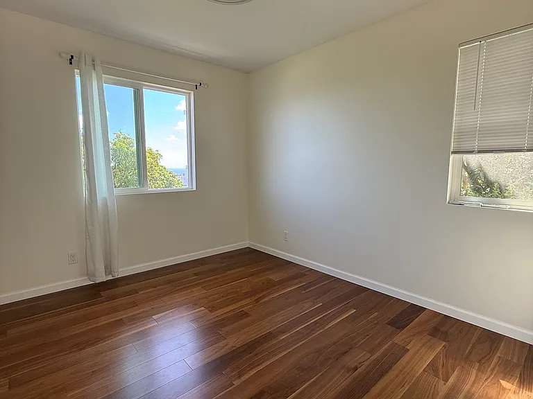 2226 Noah St #1 — Photo 9