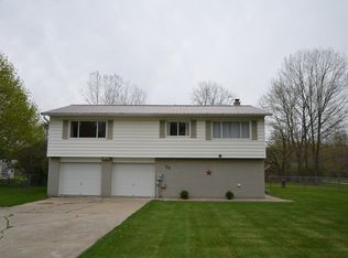 70 N Five Mile Rd, Midland, MI 48640