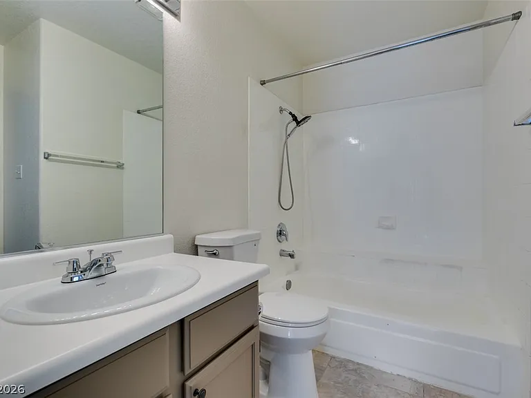 5054 S Rainbow Blvd #202 — Photo 30