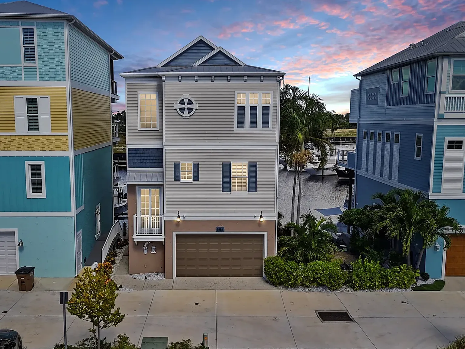 3 bed, 2545 sqft, $6,800 — Photo 1