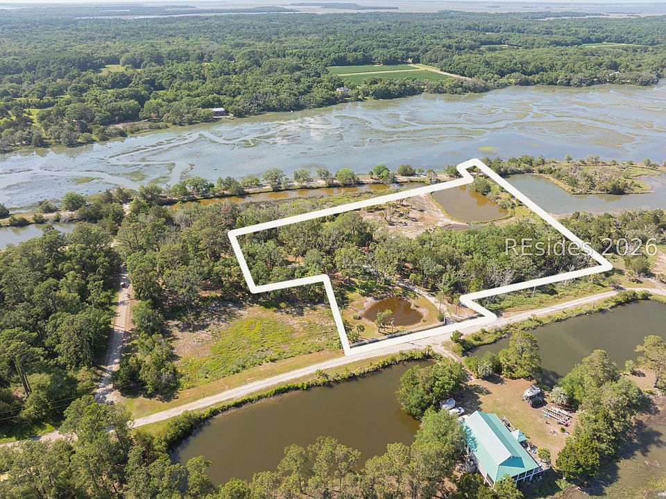 1st image of 100 Little Horse Island Dr