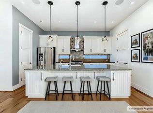 2323 N 3rd Ave NW, Calgary, AB T2N 0K9