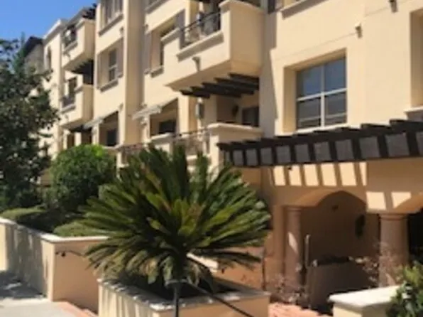 5037 Rosewood Ave APT 203, Los Angeles, CA 90004