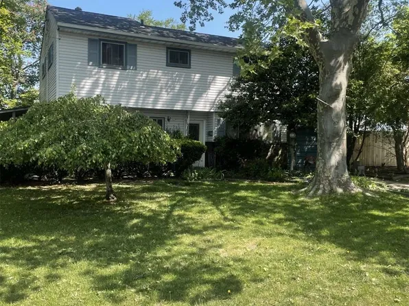 337 Park Avenue, Deer Park, NY 11729