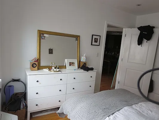 Rented by Eliaman Group, LLC | media 18