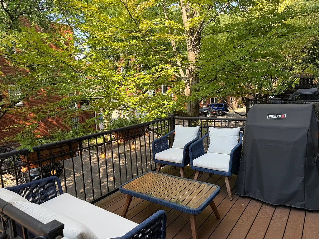3 bed, 1700 sqft, $4,300 — Photo 2