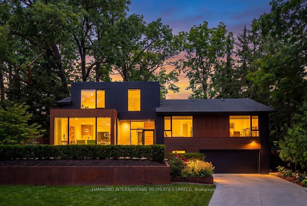 30 Edenbrook Hl