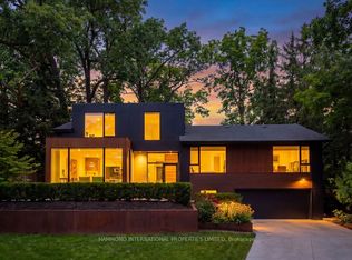 30 Edenbrook Hl, Toronto, ON M9A 3Z6