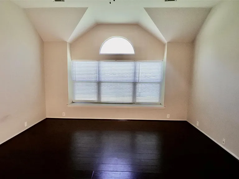 19314 Chislestone Ln — Photo 14