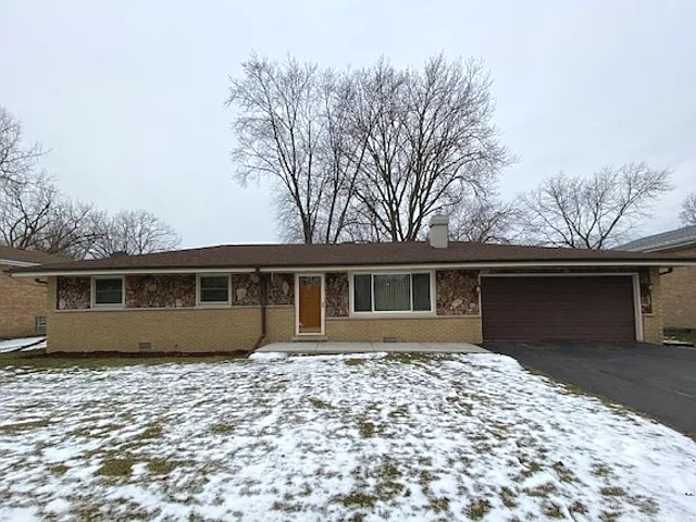 8414 Lawler Ave photo 1