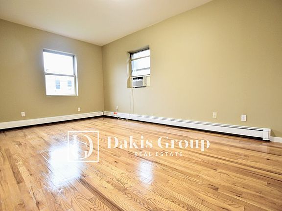4th image of 22-27 33rd St #Gs1