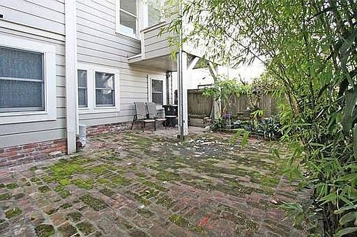 1st image of 184 Liberty St