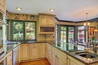 4th image of 6735 223rd Ave NE