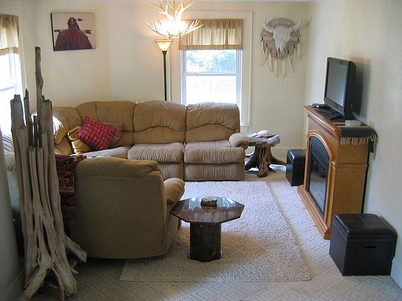 Elegant living room