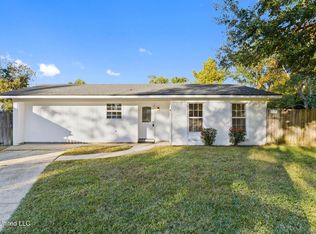416 Shadowlawn Ct, Diberville, MS 39540