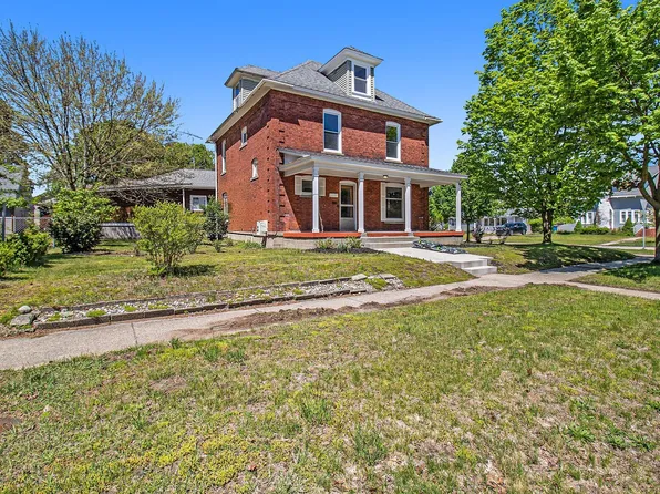 115 N Emily St, Ludington, MI 49431