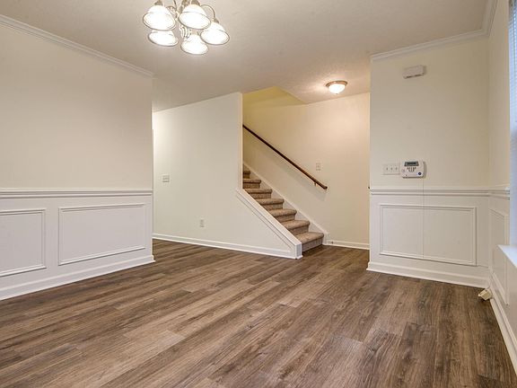 3rd image of 1722 Red Jacket Dr