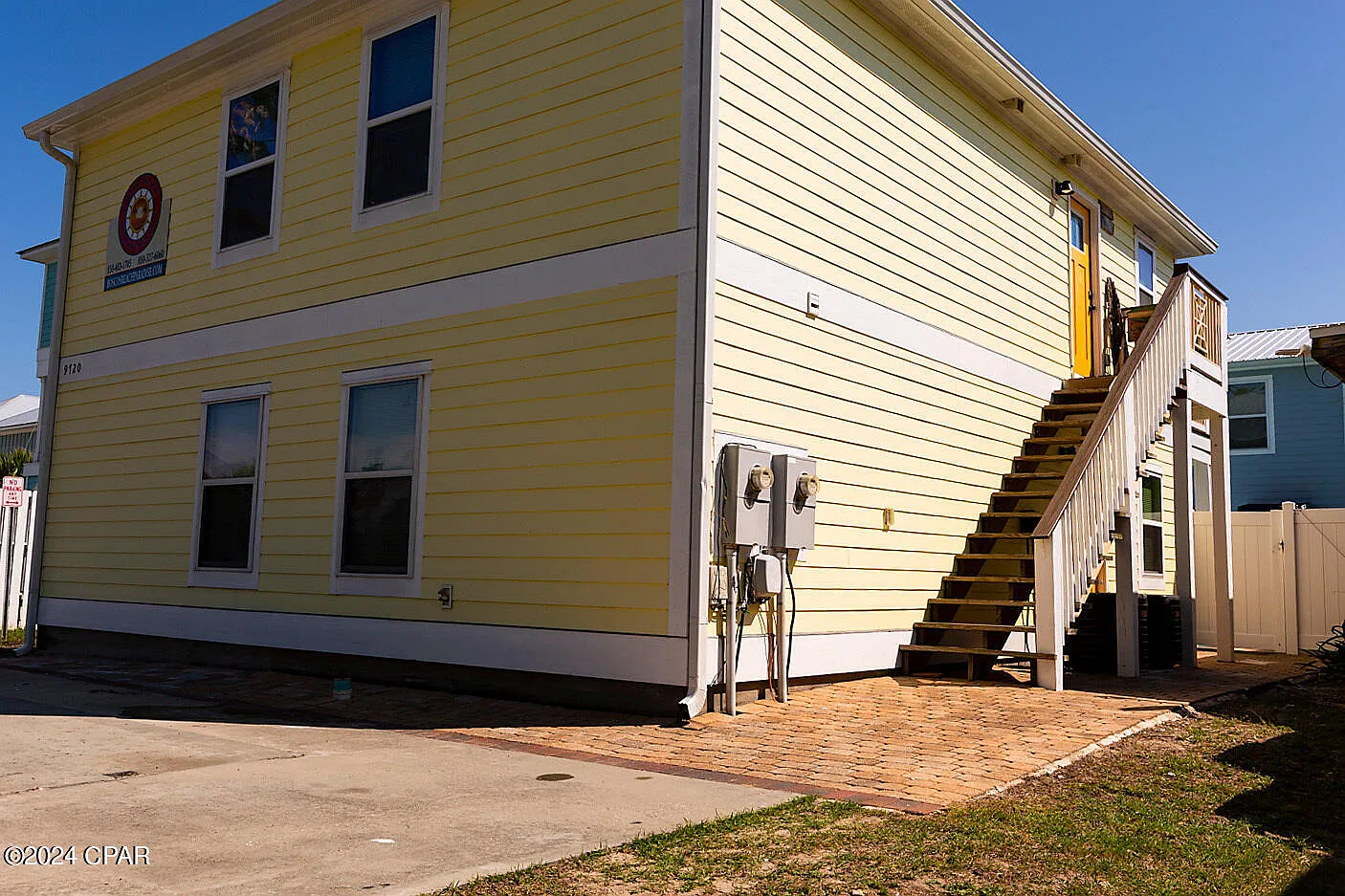 2 bed, 1020 sqft, $2,500 — Photo 2