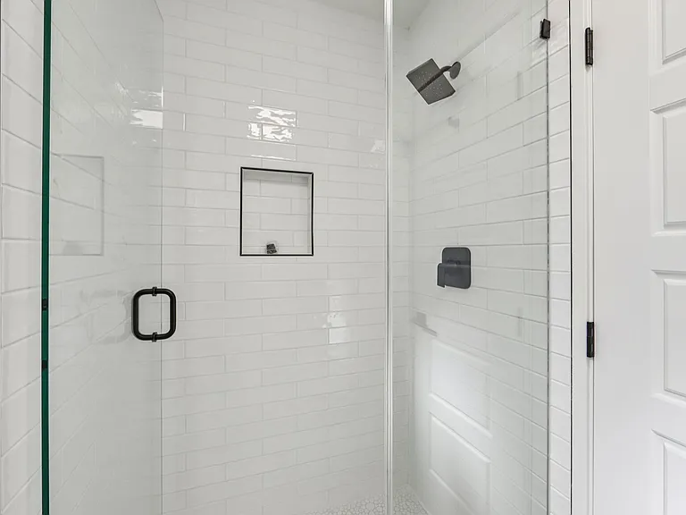 1175 Bodega Dr — Photo 17