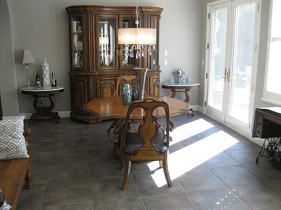 4th image of 6190 Riverbank Cir