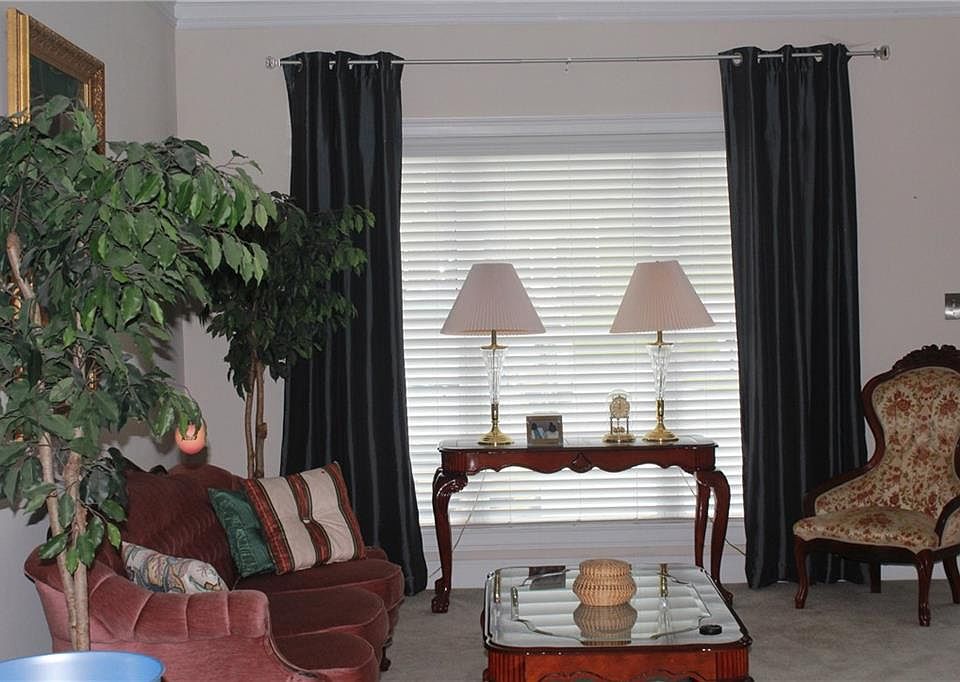 2nd image of 3965 E Saddleridge Dr