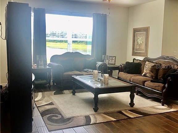 5th image of 13322 Palmera Vista Dr