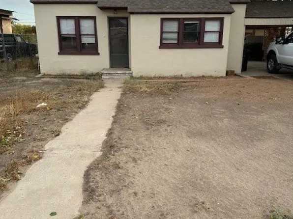 1105 W Fox St, Carlsbad, NM 88220