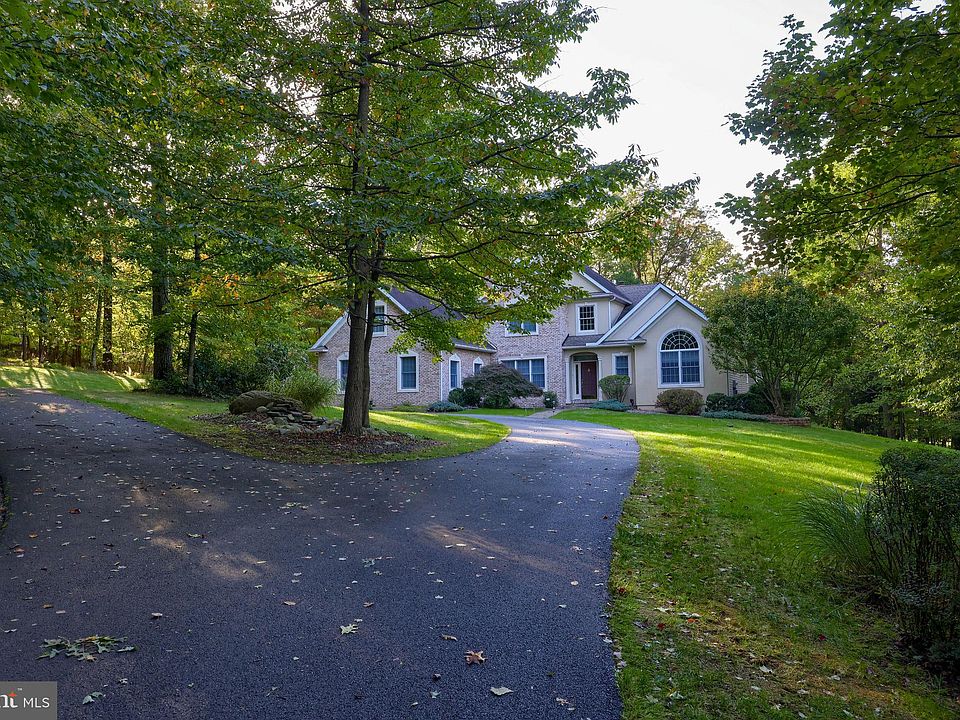 164 Bran Rd, Sinking Spring, PA 19608 Zillow