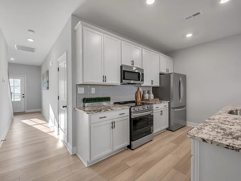 Bellingham Park Townhomes — Photo 4