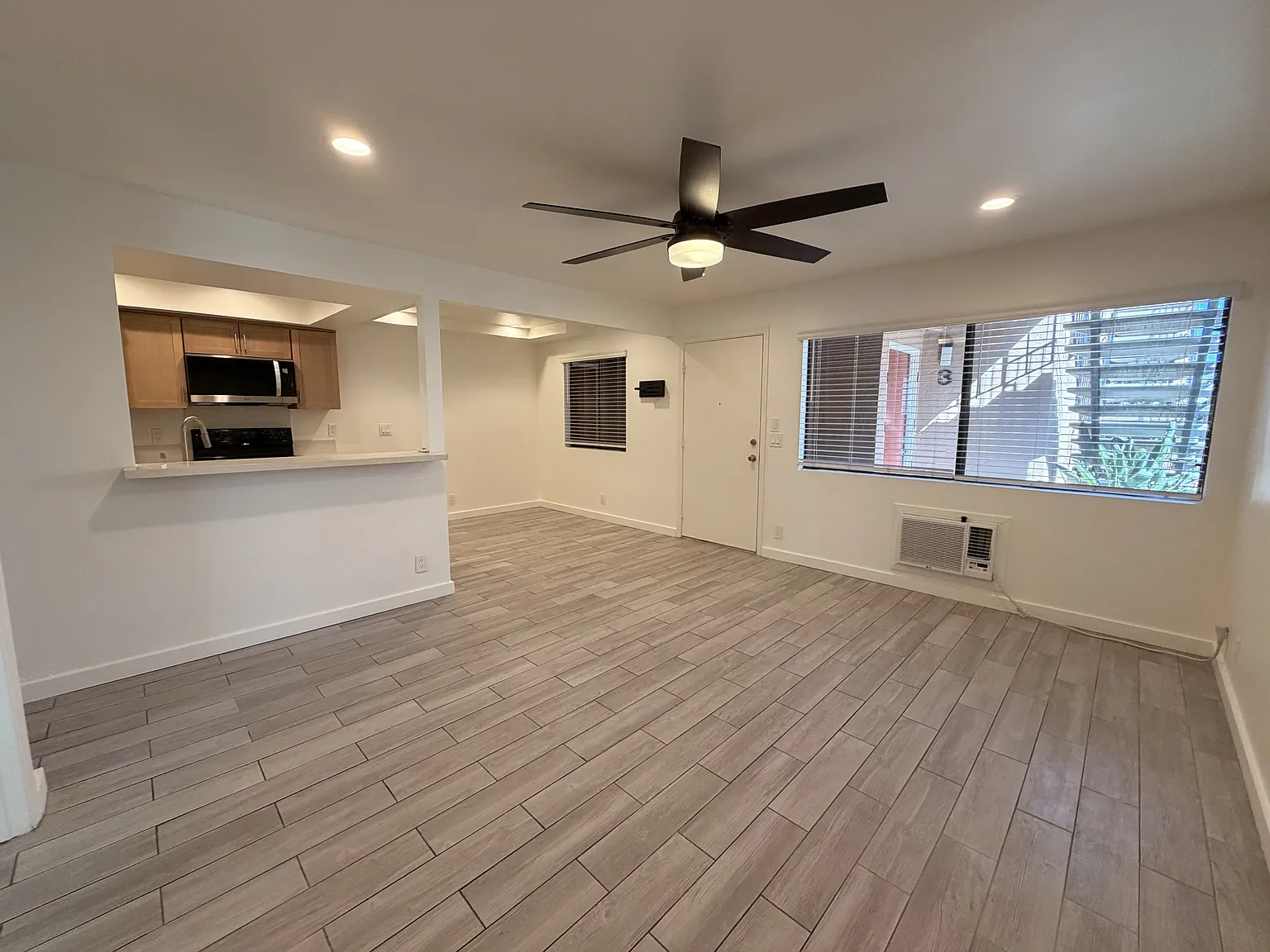 2843 C St - 5 — Photo 3
