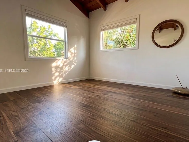 130 NE Gumbo Limbo Dr — Photo 8