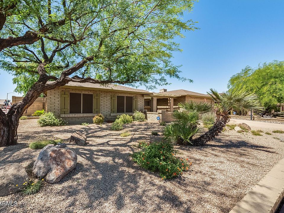 1st image of 5105 W Dahlia Dr