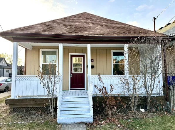 117 Harmony Ave, Hamilton, ON L8H 4Y2