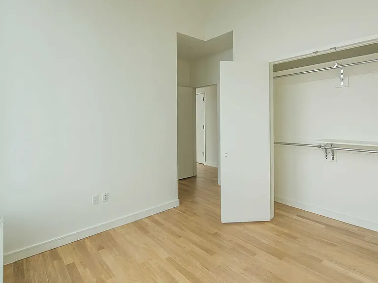 105 W 29th St #45E — Photo 27
