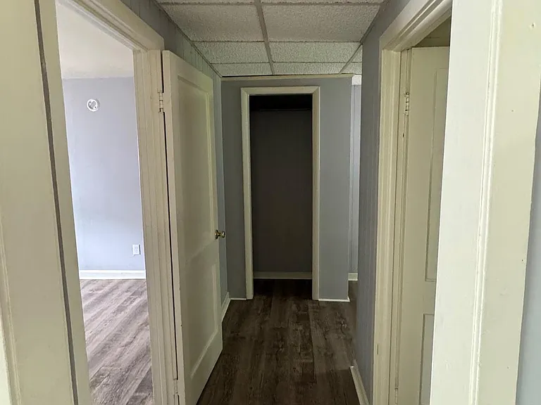 862 Iron Ridge Rd #I — Photo 2
