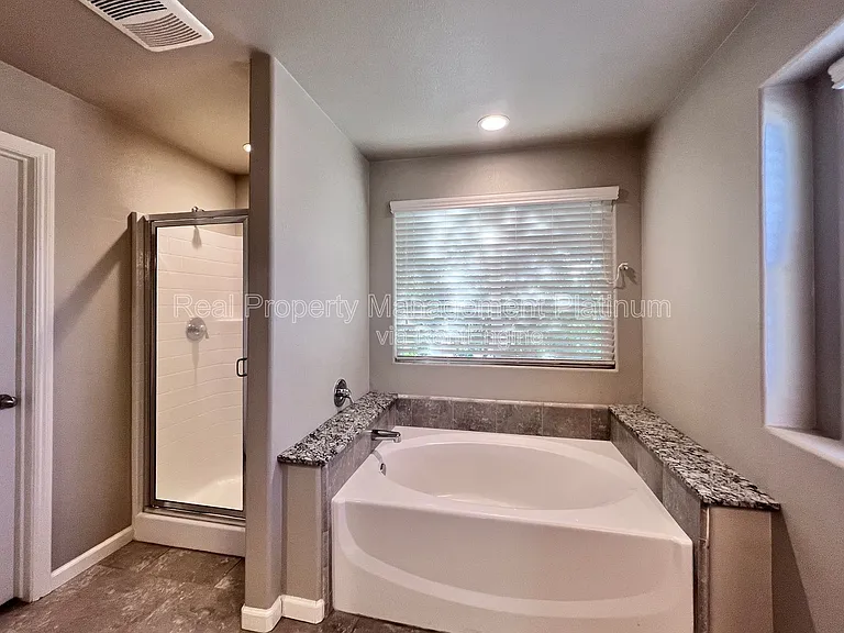 3682 Friendship Ln — Photo 17