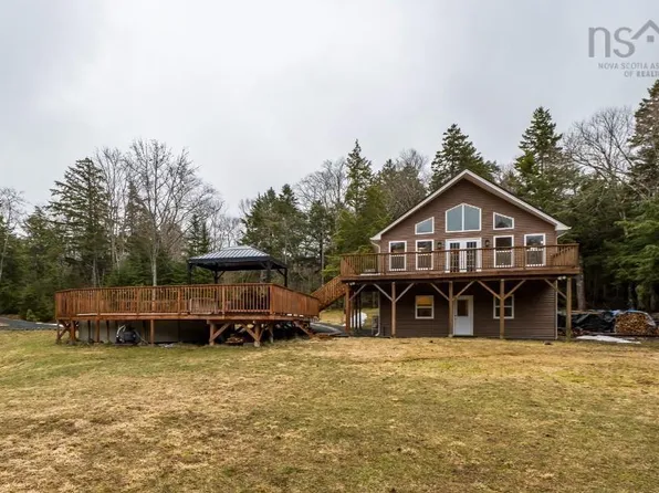60 Frenchmans Rd, Oakfield, NS B2T 1A9