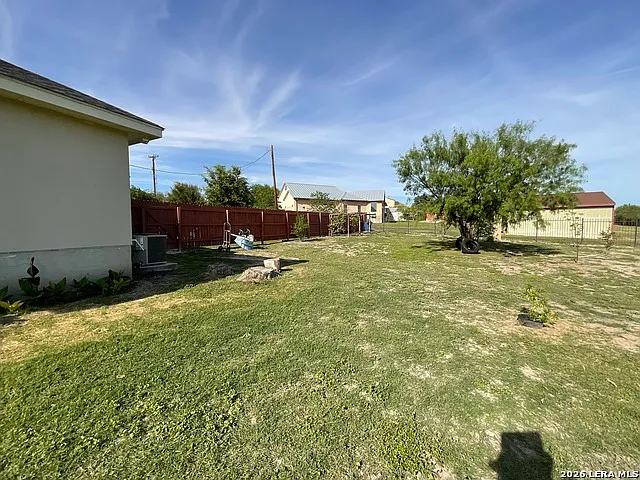 12010 Del Rio — Photo 42