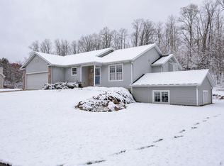 20310 Bedford Rd N, Battle Creek, MI 49017