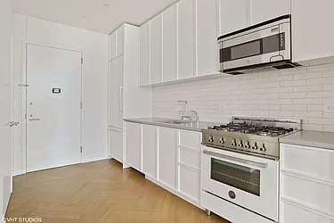 Rented by Hooli Homes New York Inc